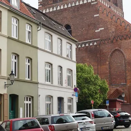 アパート Fuerstenhof In Der Altstadt Mit Terrasse Und Parkplatz Wißmar